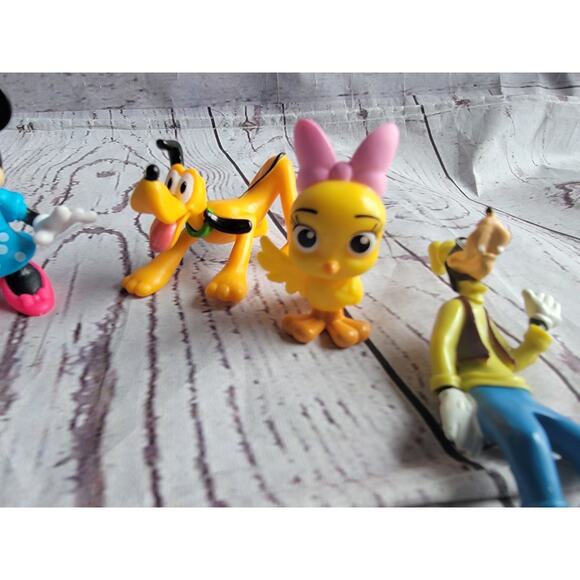 Disney Jr Figures Minnie Mouse Cuckoo Loca Goofy Pluto Lot Of 4 Cake Topper - Picture 3 of 6